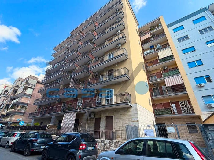 Appartamento trilocale in affitto in Via Buccari, Tre Carrare, Taranto