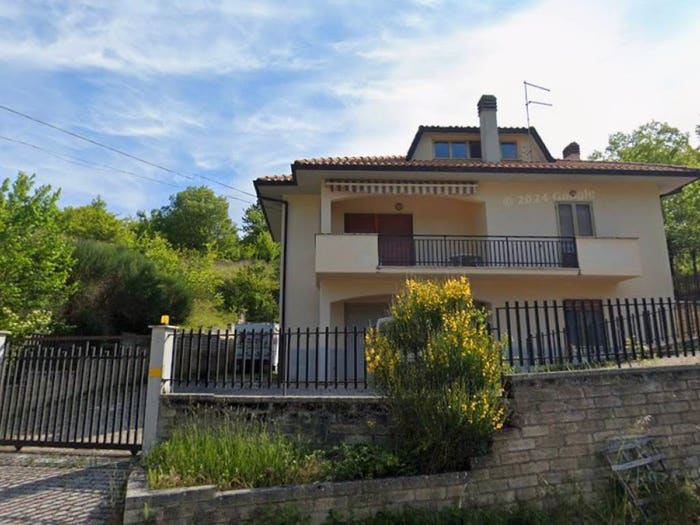 Casa trilocale in vendita in Via Valle Partina, Centro, Scoppito