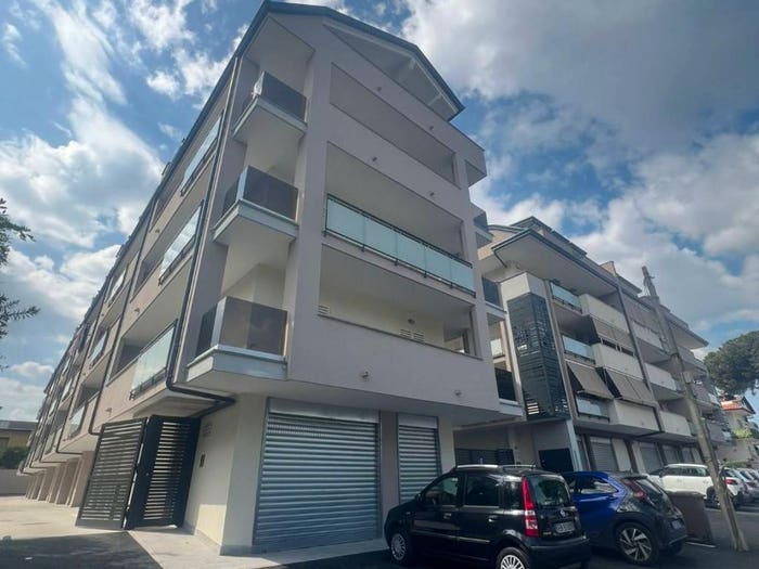Appartamento trilocale in vendita in Via Madonna delle Grazie, Centro, Mugnano di Napoli