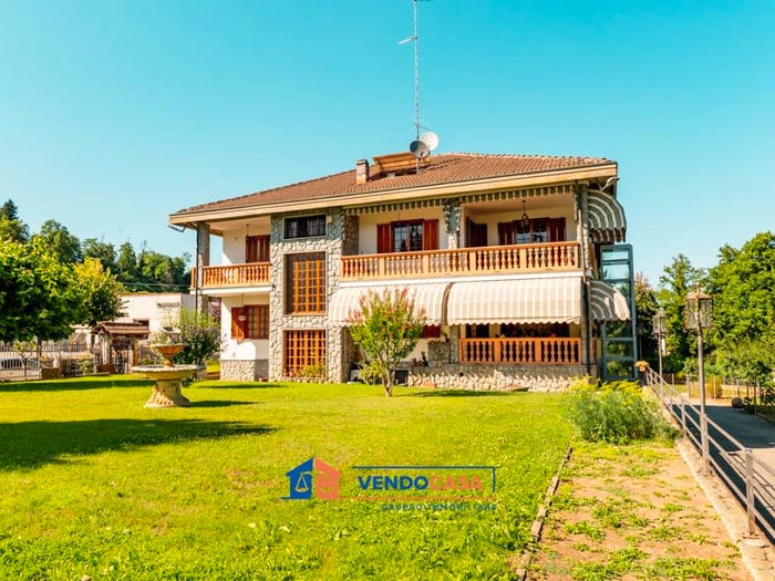 Casa con 6 locali in vendita in Via Fossano, Bene Vagienna