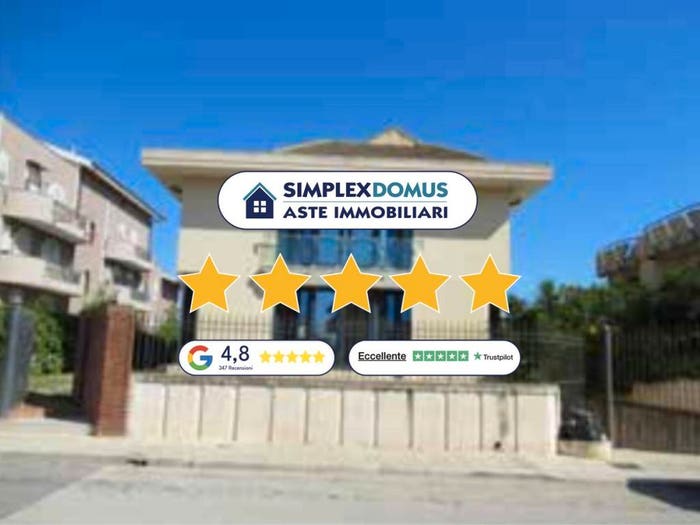 Casa con 6 locali in vendita in Via Catania, Centro, Pachino