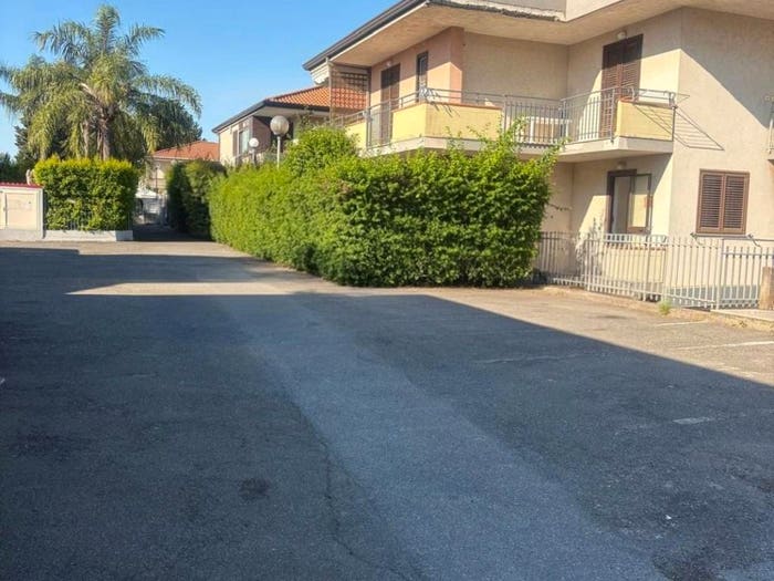 Appartamento trilocale in vendita in Via Simone Neri, Centro, Mascali