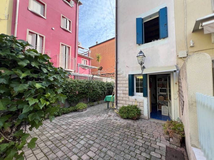 Casa trilocale in vendita in Via Sottomarina, Sottomarina, Chioggia