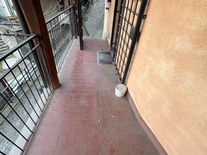 Casa con 5 locali in vendita in Piazzale Sandro Pertini, Canepina