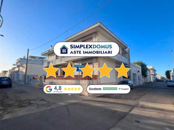 Appartamento con 5 locali in vendita in Via Vincenzo Bellini, Melissano