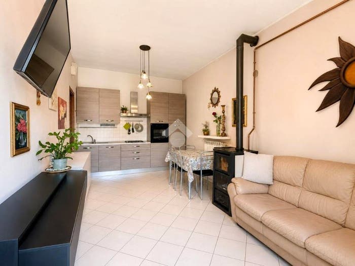 Casa bilocale in vendita in Via sant' antonio, Vasanello