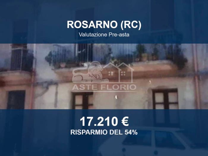 Casa con 6 locali in vendita in Via Sulmona, Centro, Rosarno
