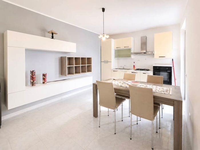 Appartamento trilocale in vendita in Via Simone Neri, Centro, Mascali