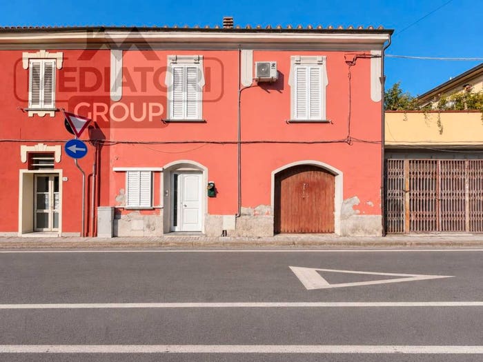 Casa quadrilocale in vendita in Via Giovanni Pascoli, Villaggi Bellaria, Pontedera
