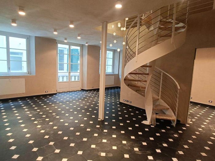 Appartamento con 6 locali in vendita in Via San Lorenzo, Molo, Genova