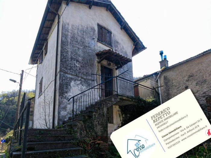 Casa quadrilocale in vendita in Via San Martino, San Martino Paravanico, Ceranesi