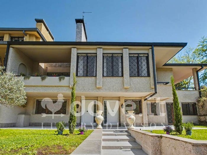 Casa con 6 locali in vendita in Largo dell'Olgiata, Olgiata, Roma