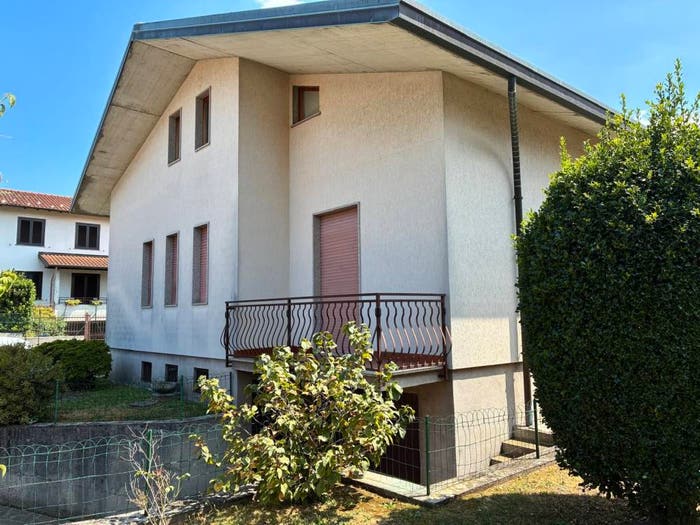 Casa con 6 locali in vendita in Centro, Olgiate Comasco