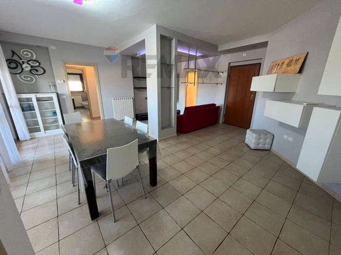 Appartamento con 5 locali in vendita in Via Nazionale, Selva, Altino