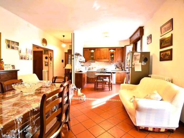 Appartamento trilocale in vendita in Via magnani, Centro, Fidenza