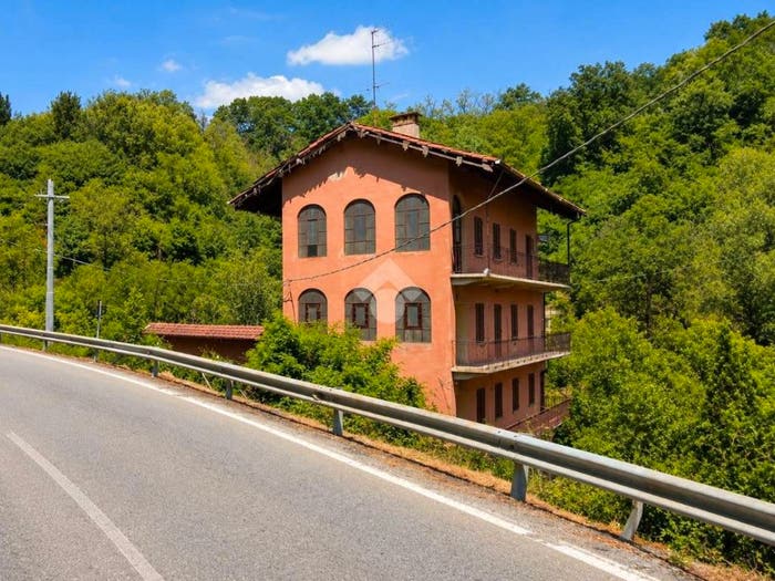 Casa con 6 locali in vendita in Via maffei, Cossato