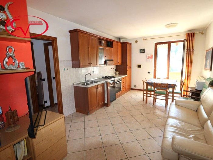 Appartamento trilocale in vendita in Via della Ginestra, Pestello Ginestra, Montevarchi