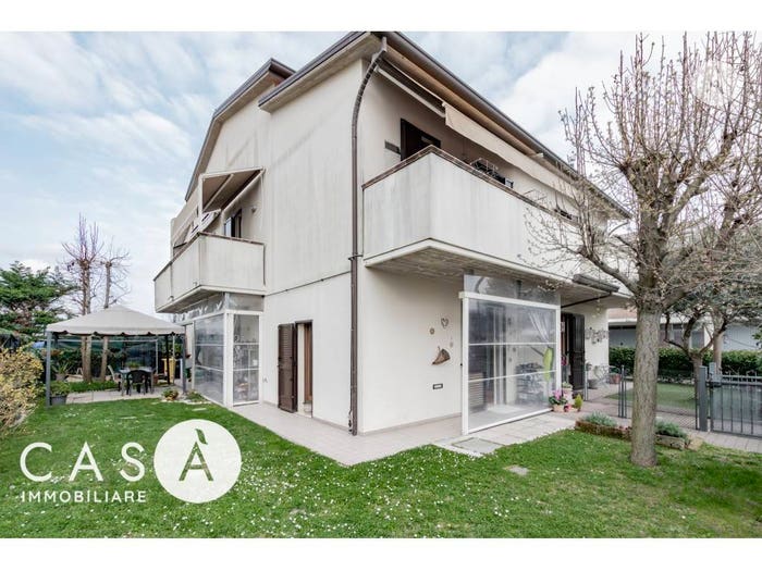 Appartamento quadrilocale in vendita in Via Gerardo Mercatore, Roncadello, Forlì