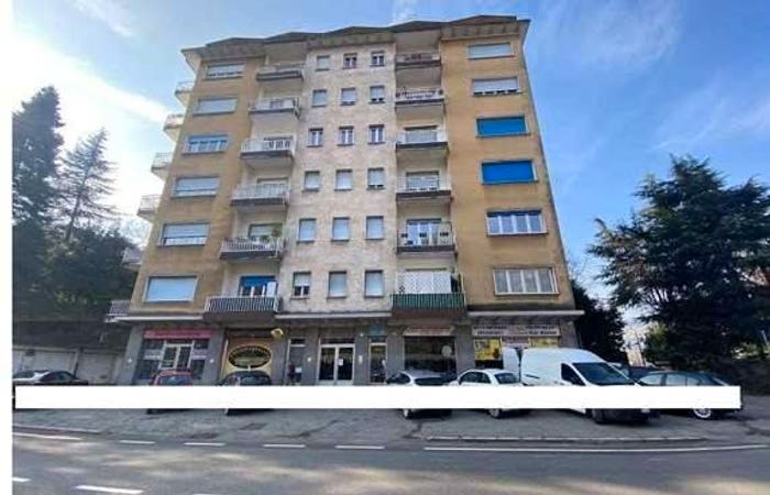 Appartamento quadrilocale in vendita in Via G Verdi, Gemonio