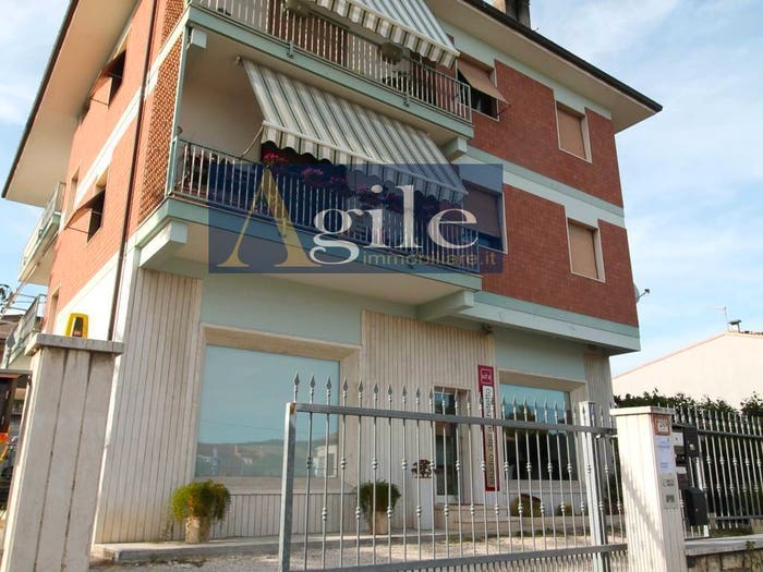 Appartamento con 6 locali in vendita in via salaria, Villa San Giuseppe, Colli del Tronto