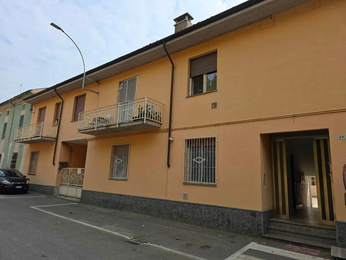 Appartamento quadrilocale in vendita in Via Po, Breme