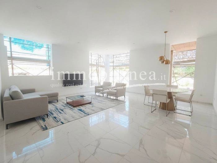 Casa con 5 locali in vendita in via danzie, Affi