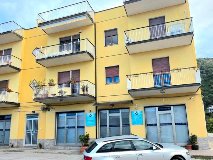 Appartamento quadrilocale in vendita in Via Consolare Antica, Centro, Capo d'Orlando