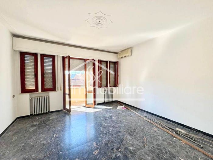 Appartamento con 6 locali in vendita in Via delle Olimpiadi, Serravalle Tinaia, Empoli