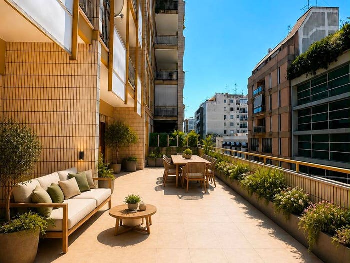 Appartamento con 6 locali in vendita in Via Nazario Sauro, Mazzini, Lecce