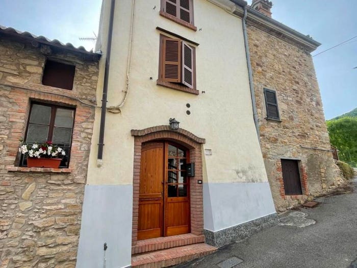 Casa trilocale in vendita in Località Rallio, Rivergaro