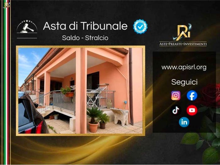 Casa con 6 locali in vendita in Strada provinciale località Maioris, Teano