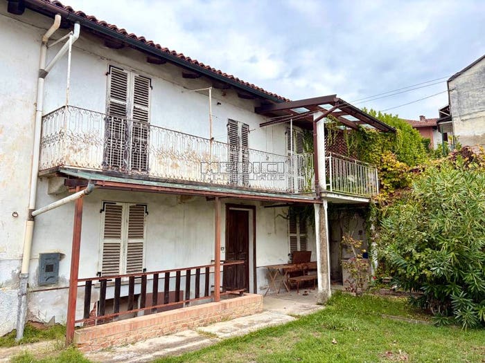 Casa trilocale in vendita in Via San Pietro, Centro, Mongardino