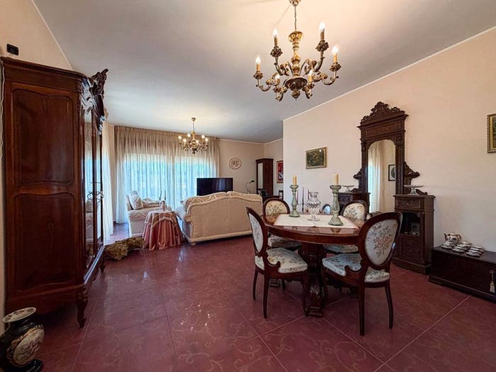 Appartamento quadrilocale in vendita in Via Acqueviole SNC, San Pietro Santa Maria delle Grazie, Milazzo