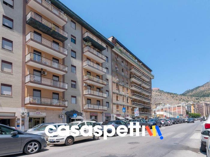Appartamento quadrilocale in vendita in Via Don Orione, Montepellegrino, Palermo