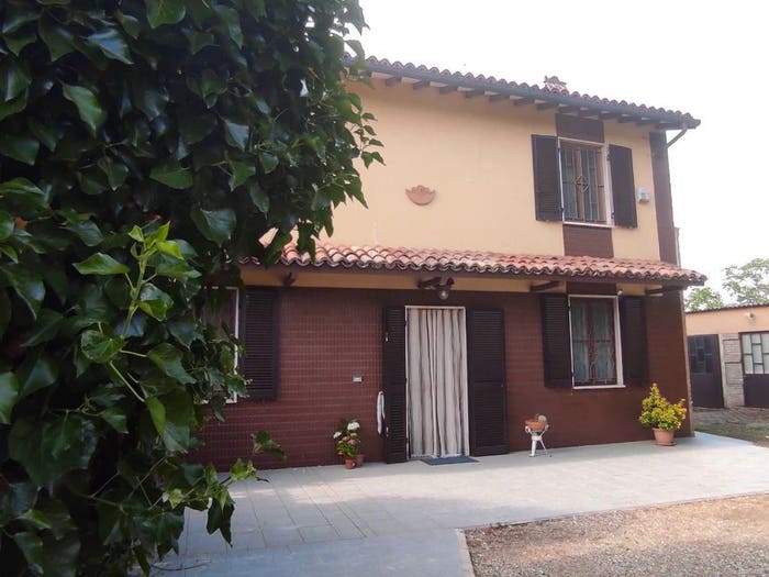 Casa con 6 locali in vendita in Via Filippona, Filippona, Alessandria