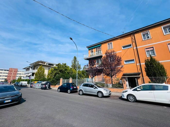 Appartamento bilocale in vendita in Via Antonio Canova, Mazzini Fossolo, Bologna