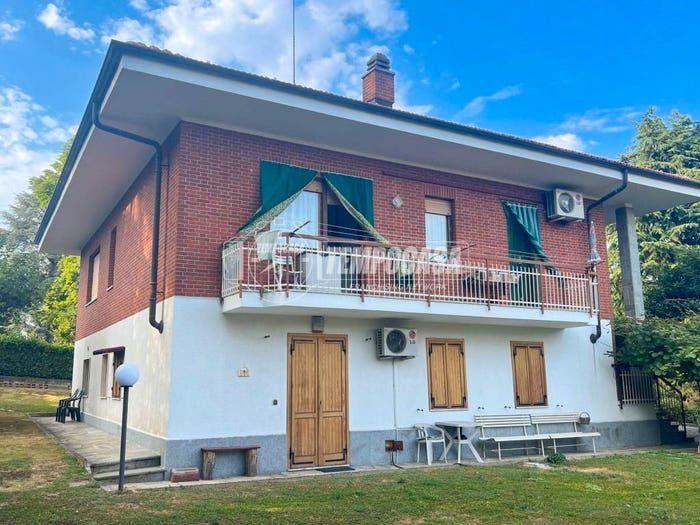 Casa con 6 locali in vendita in Via Adamello, Pino Torinese