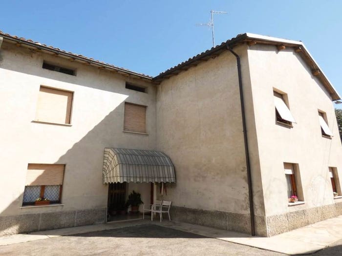 Casa con 6 locali in vendita in Via Giuseppe Mazzini, Centro, Montecchio Emilia