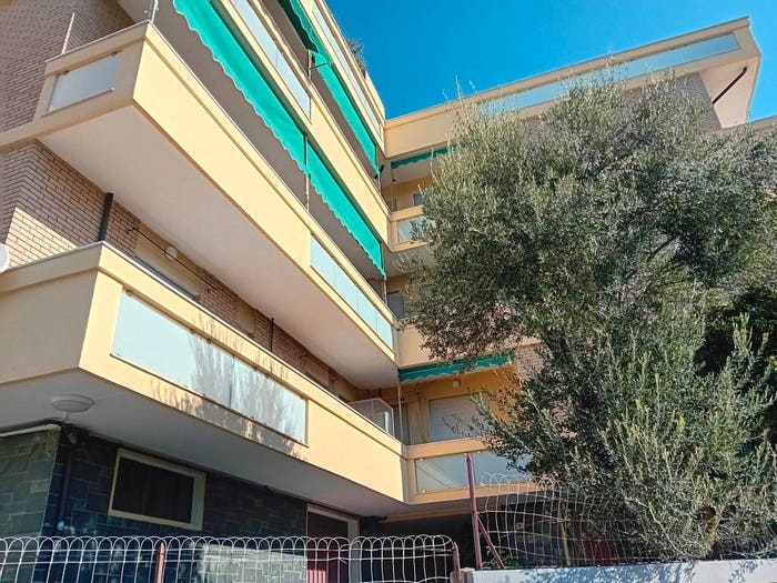 Appartamento trilocale in vendita in Via Belvedere, Centro, Ceriale