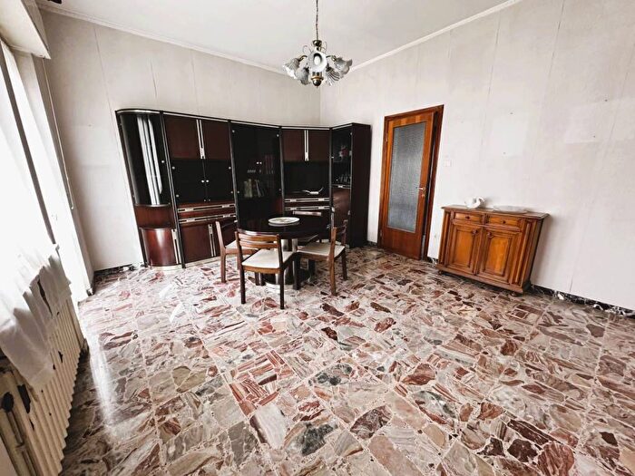 Appartamento quadrilocale in vendita in Le Grazie, Ancona