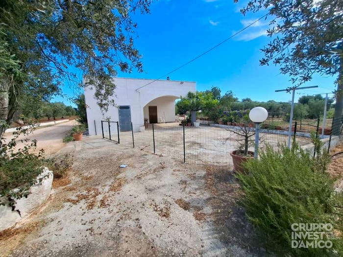 Casa con 6 locali in vendita in Via Pezze di Monsignore, Pezze di Greco Pozzo Faceto Montalbano, Fasano
