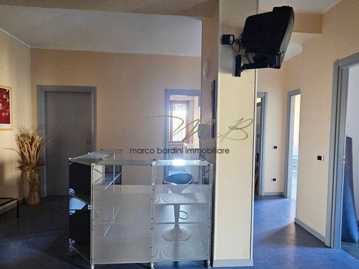 Appartamento quadrilocale in vendita in Centro, Fornovo di Taro
