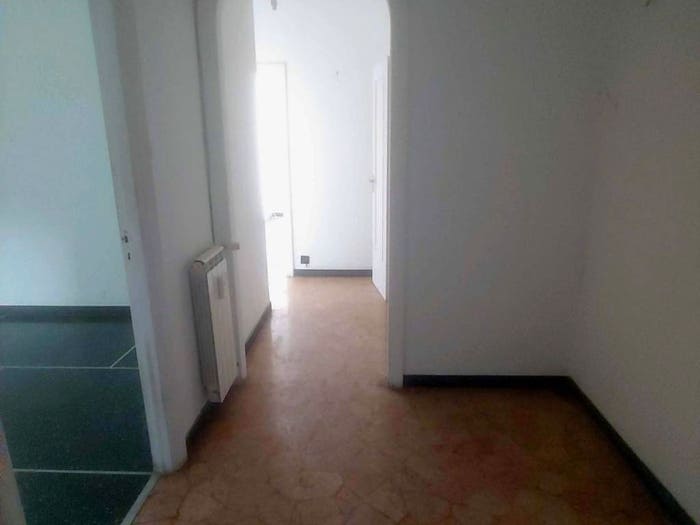 Appartamento quadrilocale in vendita in Via Mansueto, Rivarolo, Genova