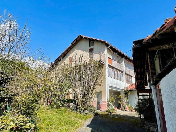 Casa con 6 locali in vendita in Strada Cantone Pezza, Vandorno Piazzo Cossila, Biella