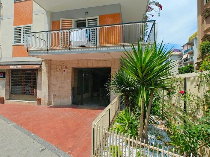 Appartamento quadrilocale in vendita in Via Giuseppe Bonito, Vomero, Napoli