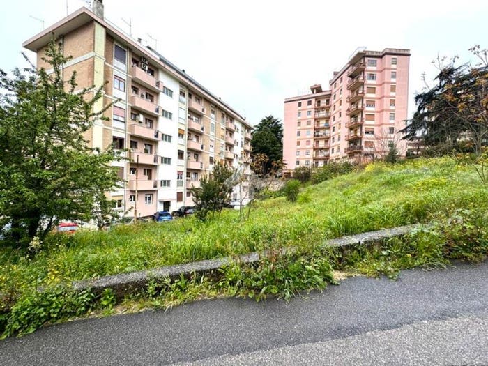 Appartamento quadrilocale in vendita in Via Velio Spano, Centro, Nuoro