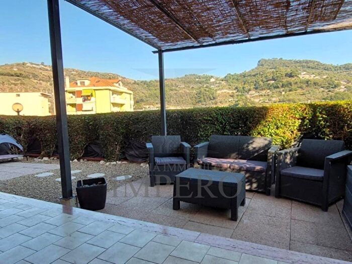 Appartamento trilocale in vendita in Via Piave, Centro, Camporosso