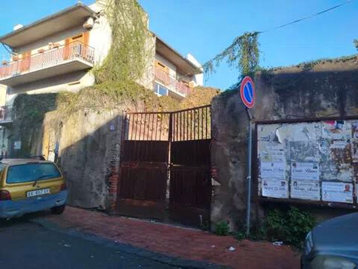 Casa con 6 locali in vendita in Centro, Aci Catena