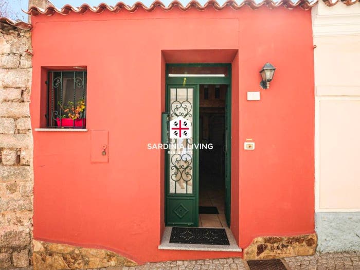 Casa trilocale in affitto in via piccola, Centro Storico, Olbia