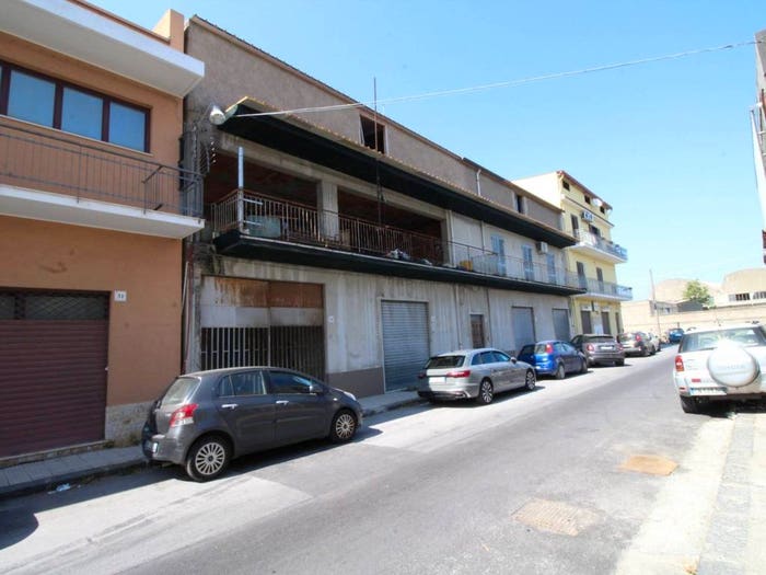 Appartamento quadrilocale in vendita in Via degli Artigiani, Barcellona Pozzo di Gotto